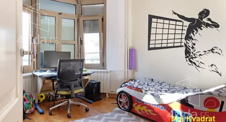 Petosoban stan | 4zida