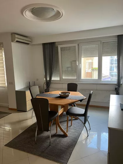 Obrenovićeva | 4zida.rs