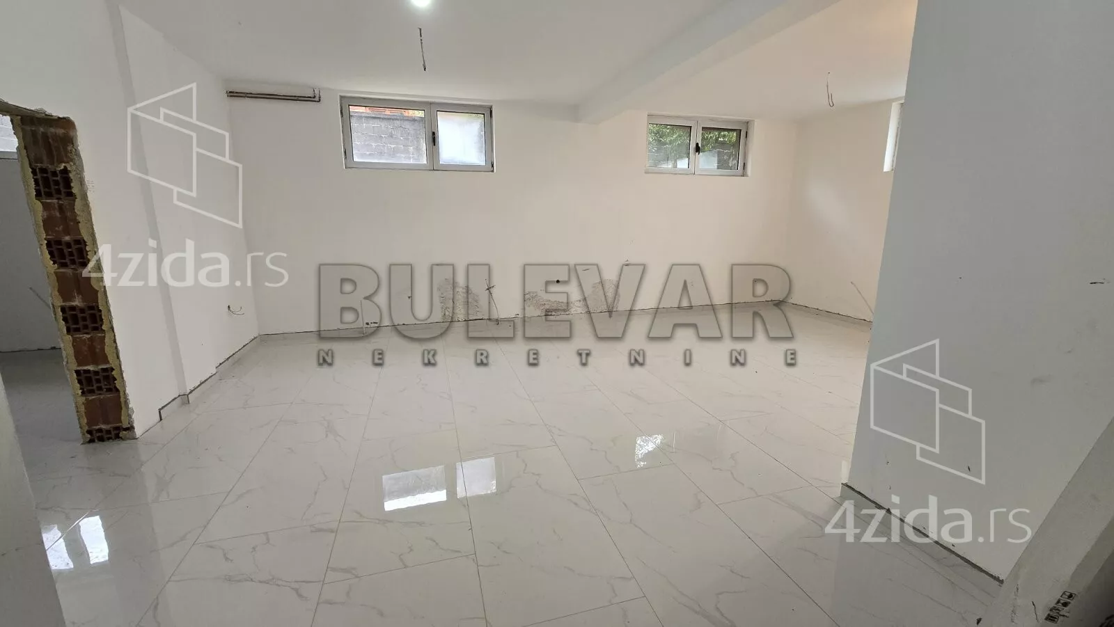 Lokal | 4zida