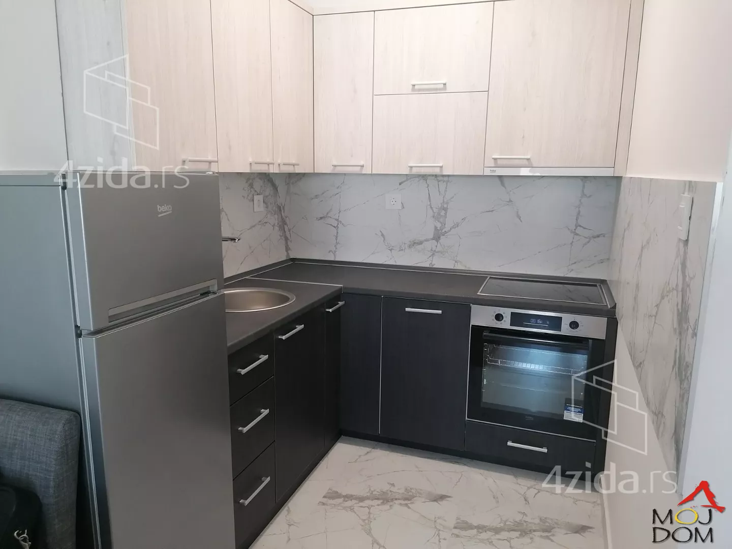 Jednoiposoban stan | 4zida