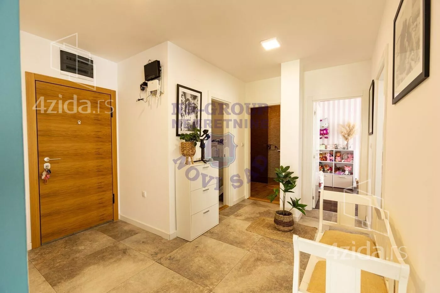 Četvorosoban stan | 4zida