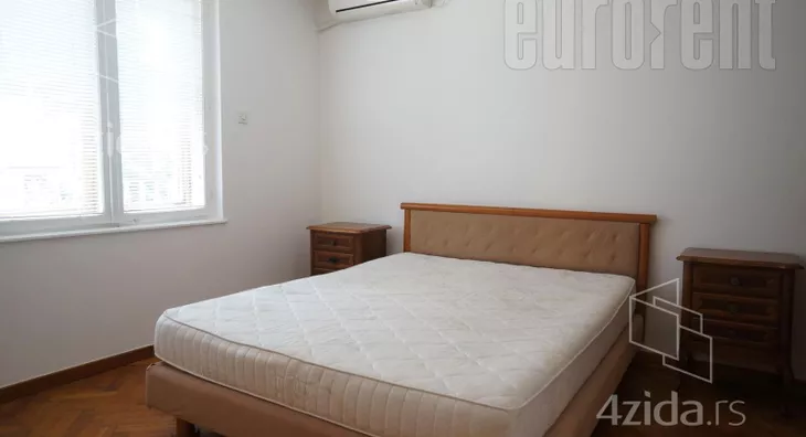 4-etažna kuća | 4zida