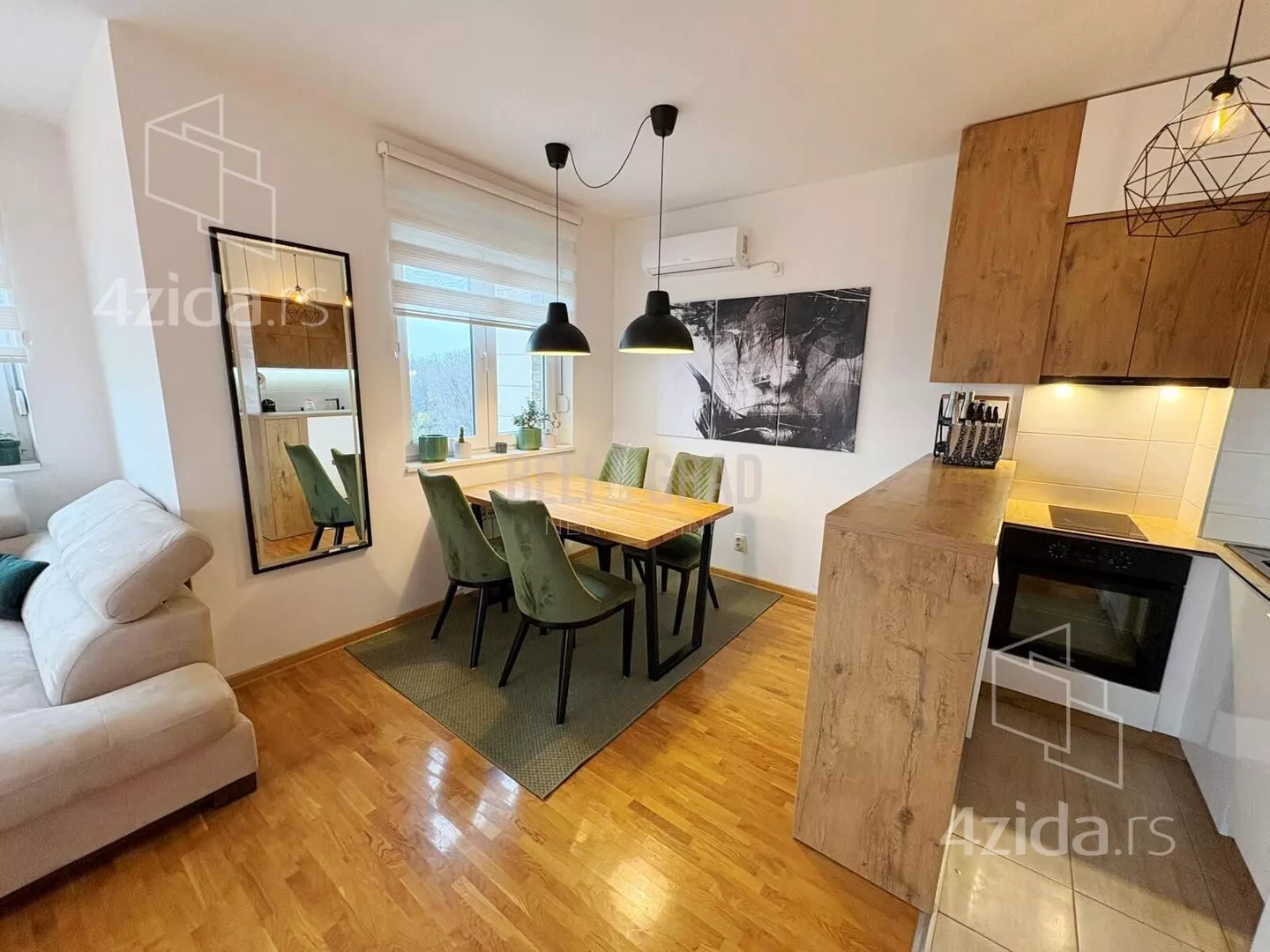 Dvoiposoban stan | 4zida