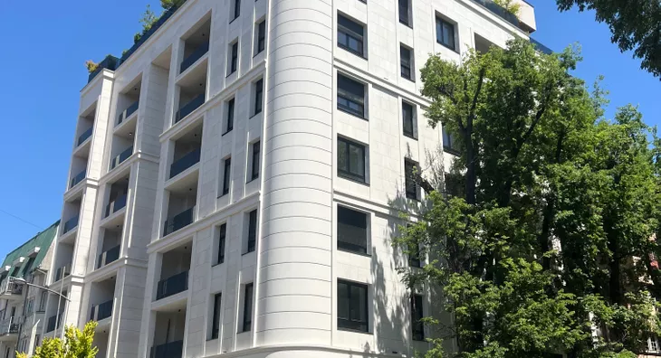Kancelarija za izdavanje, Radnička 21, 1.890€, 126m² - stampaj
