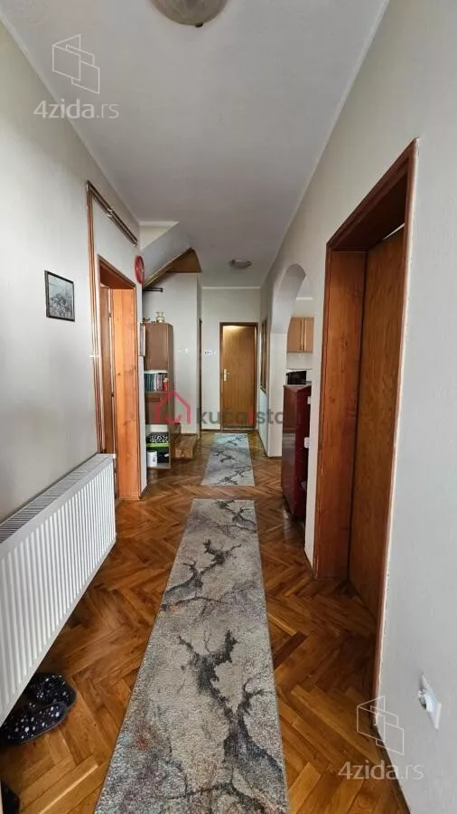 Kuća | 4zida