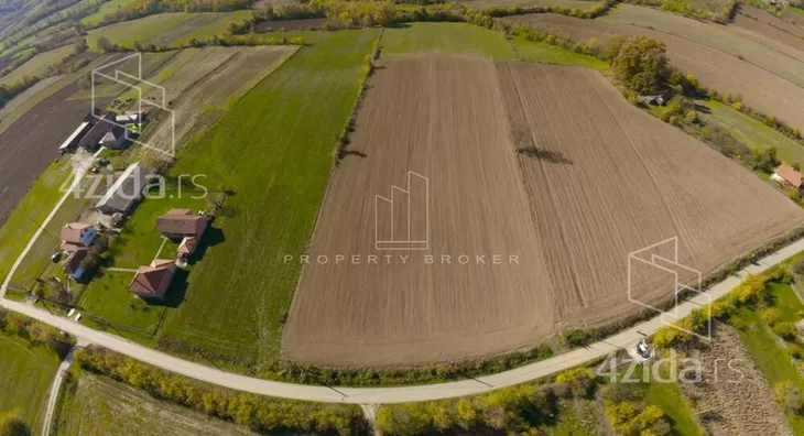 Građevinsko zemljište | 4zida