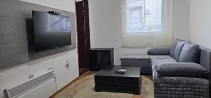 Dvadesetprve Divizije | 4zida.rs