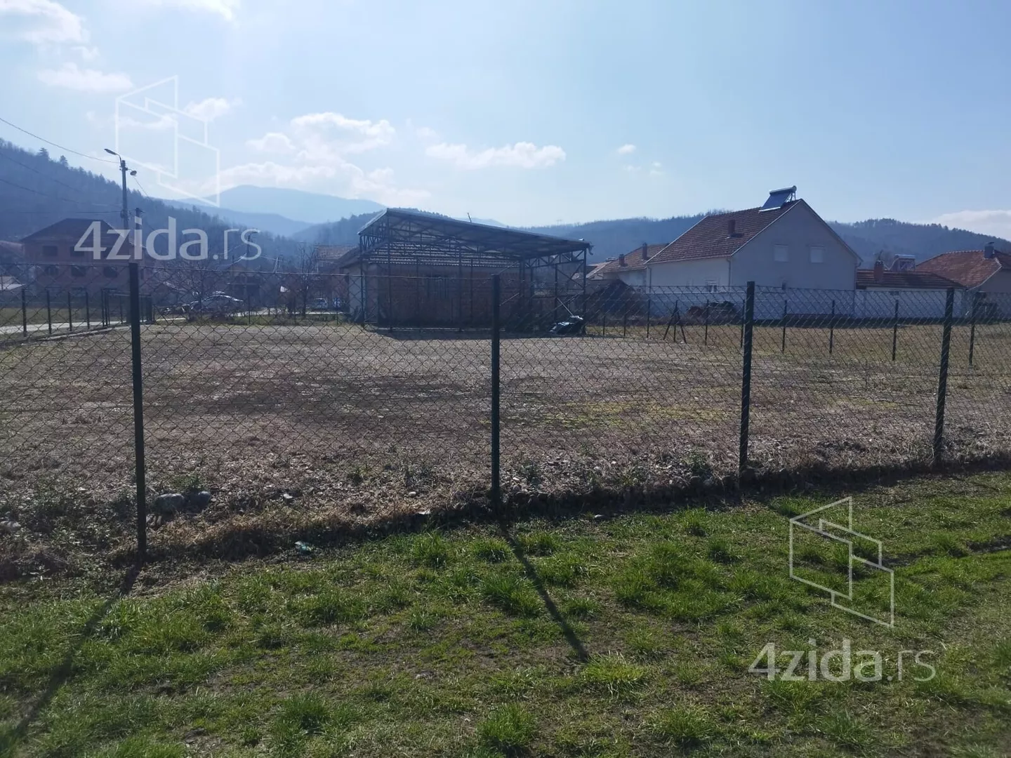 Građevinsko zemljište | 4zida