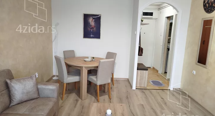 Jednosoban stan | 4zida