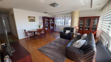 Braće Ribnikar | 4zida.rs