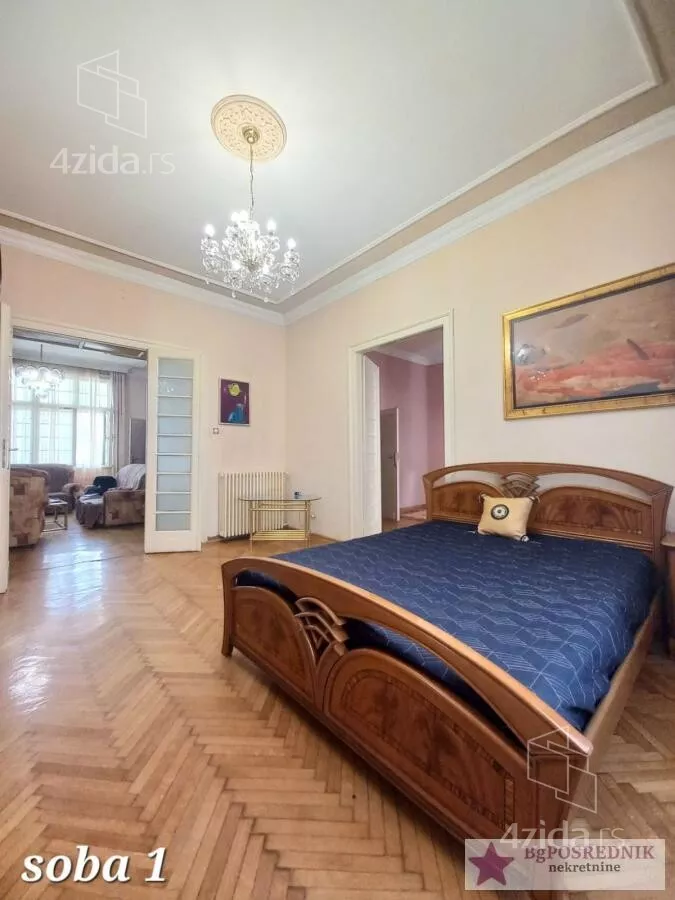 Četvoroiposoban stan | 4zida