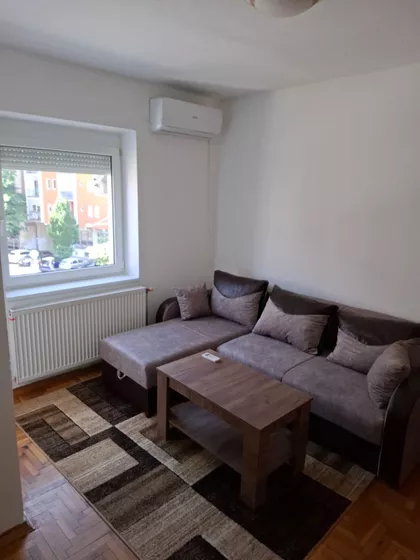 Cara Dušana 70 | 4zida.rs