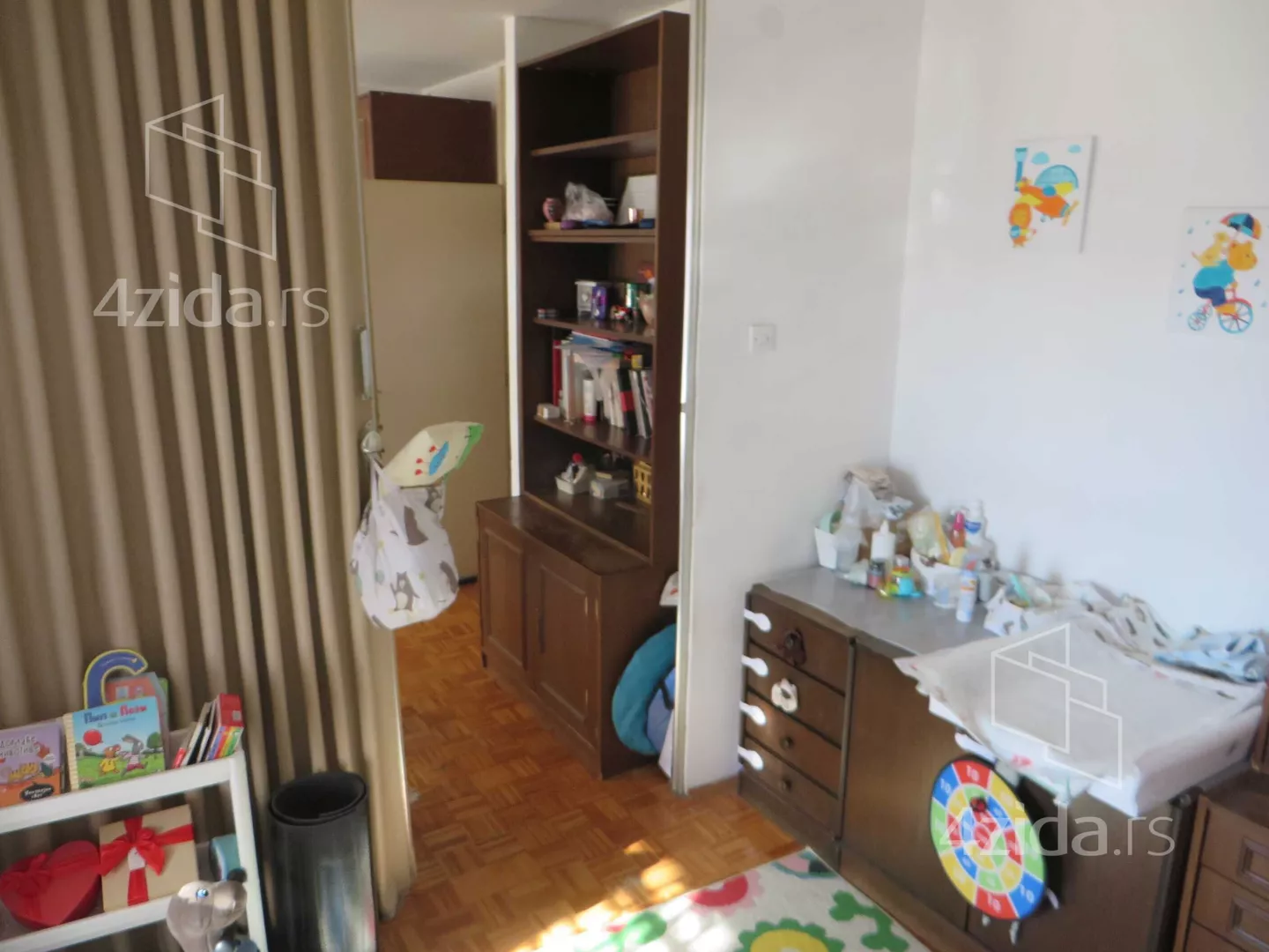 Troiposoban stan | 4zida