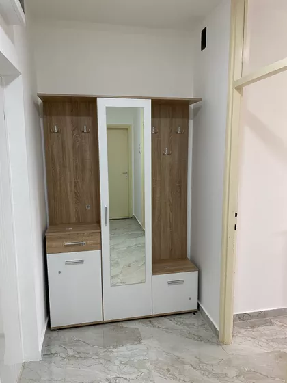 Benska Bara | 4zida.rs