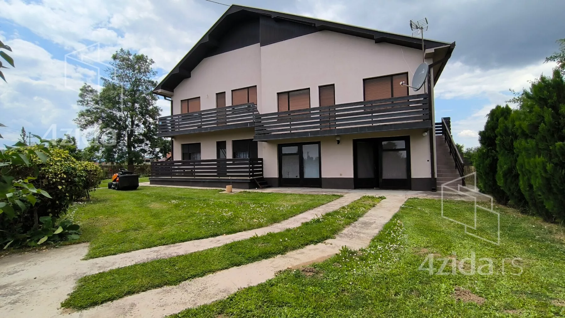 3-etažna kuća | 4zida