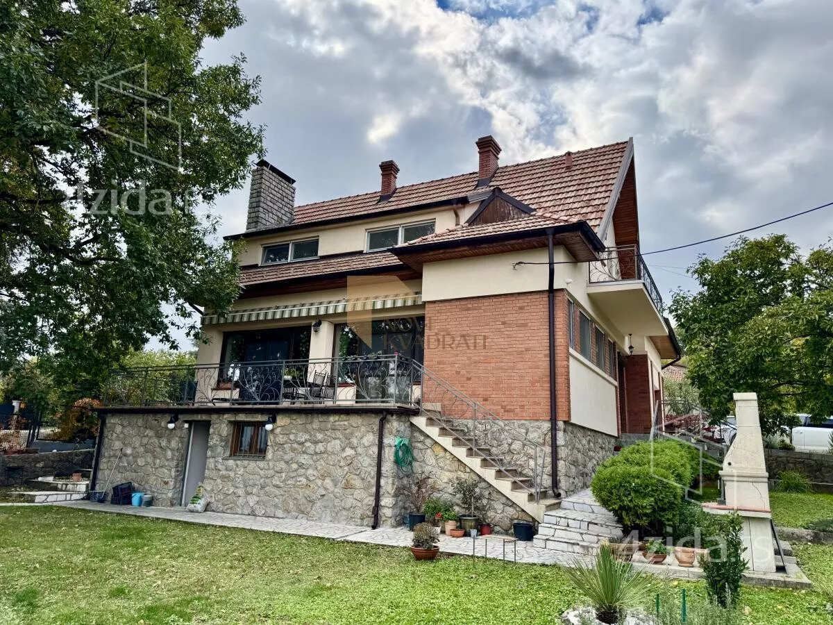 Kuća | 4zida