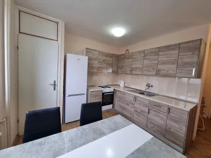 Bajnatska | 4zida.rs