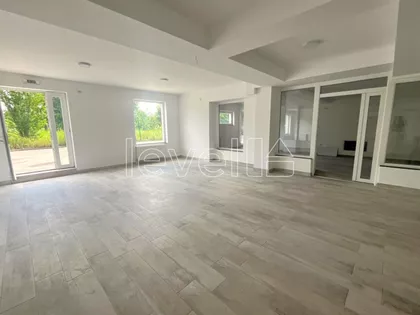 Nova Pazova | 4zida.rs