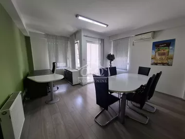 Centar