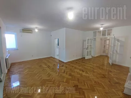 VOŽDOVAC | 4zida.rs