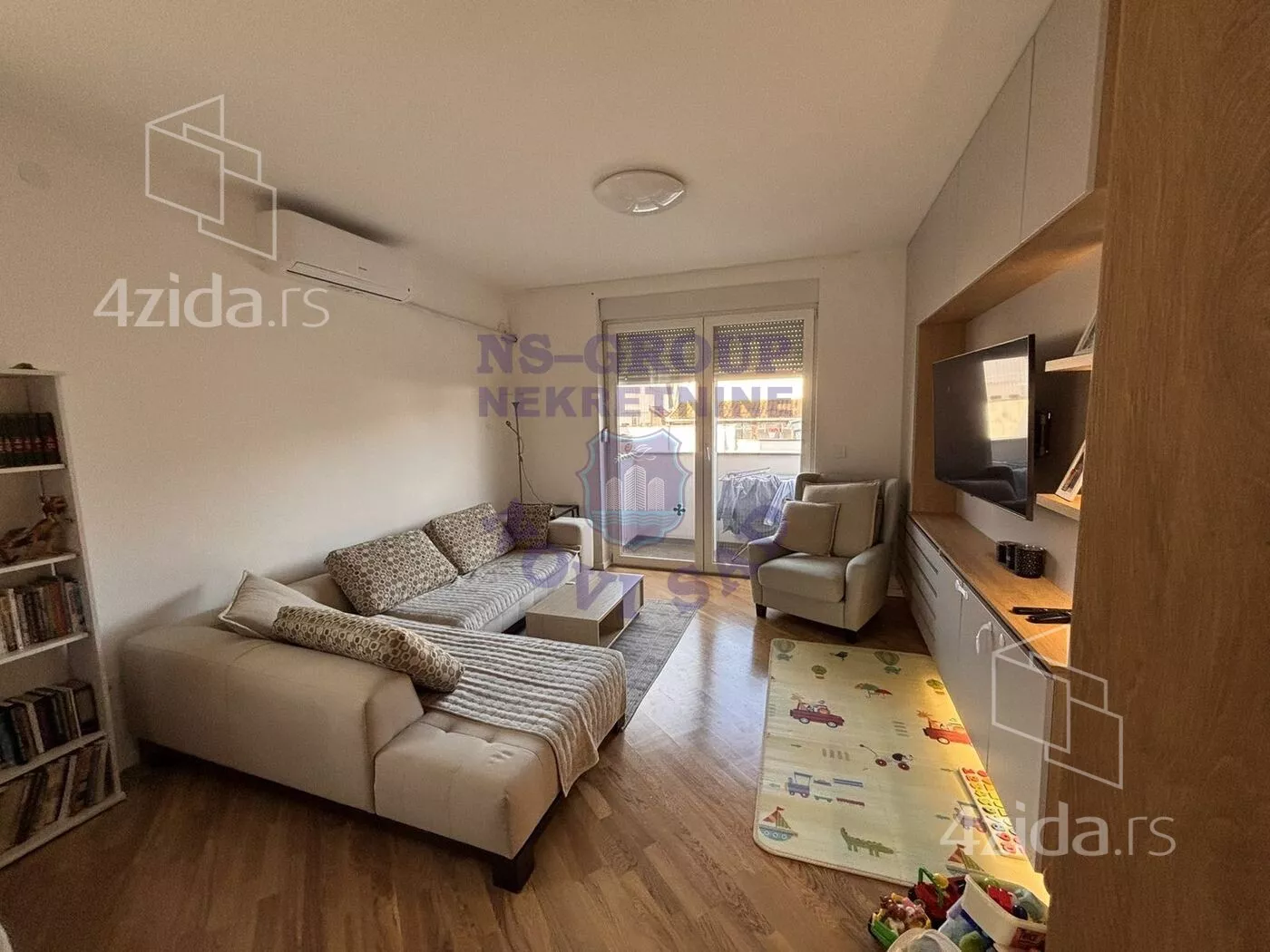 Četvorosoban stan | 4zida