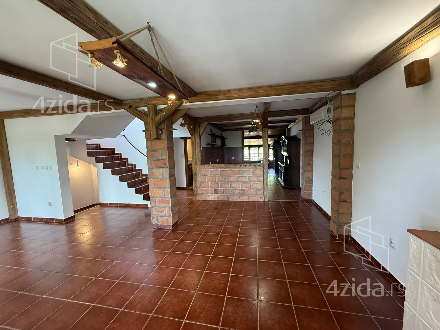 4-etažna kuća | 4zida