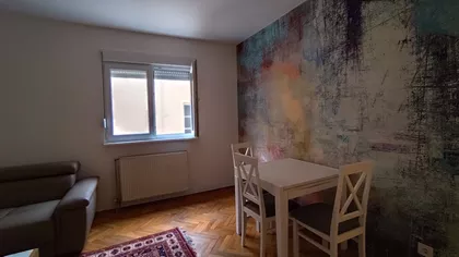 Vukov Spomenik | 4zida.rs