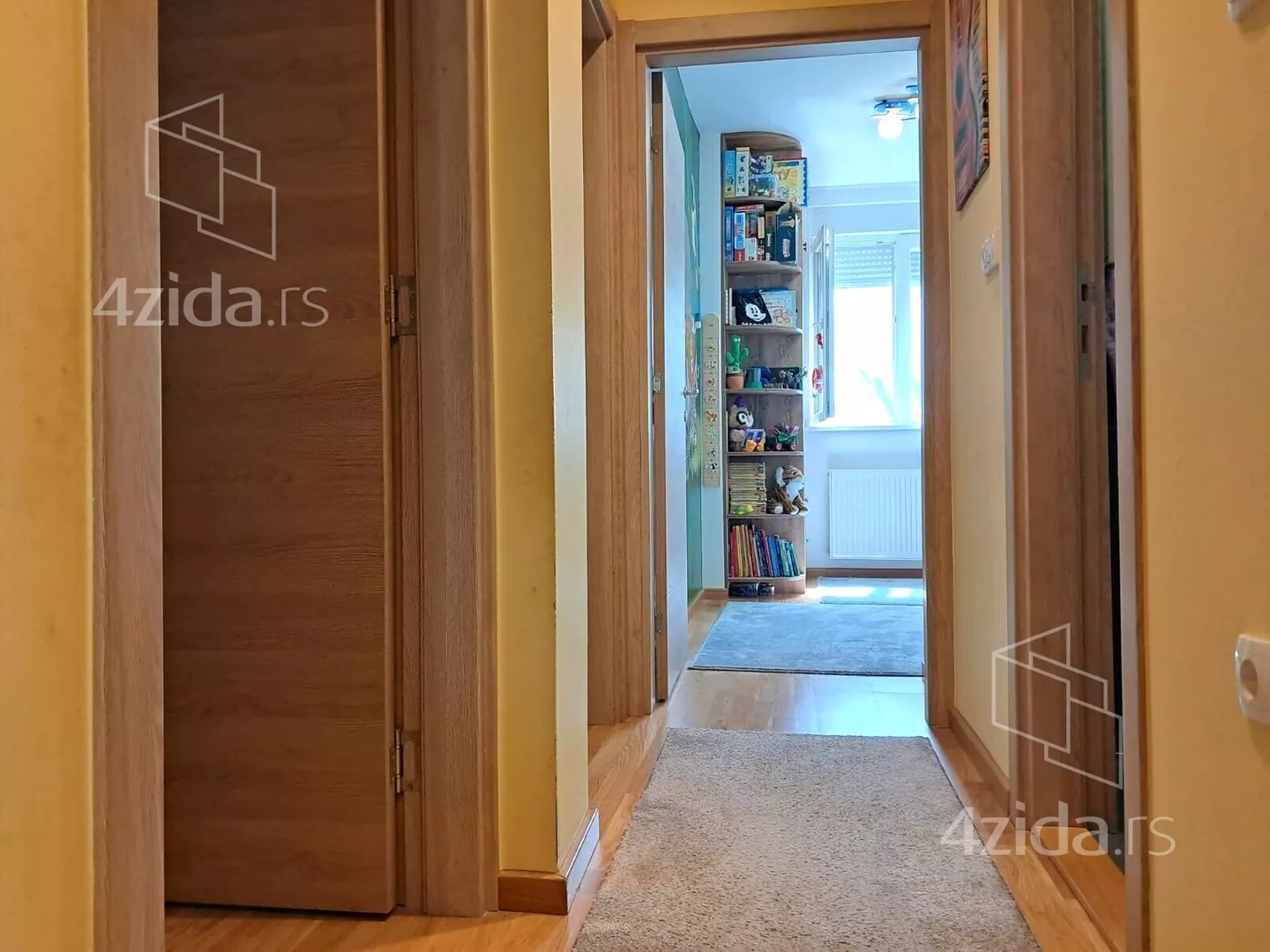 Dvoiposoban stan | 4zida