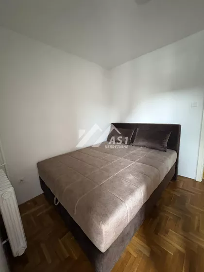 Kosančić Ivana | 4zida.rs