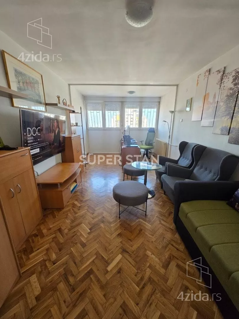 Dvoiposoban stan | 4zida