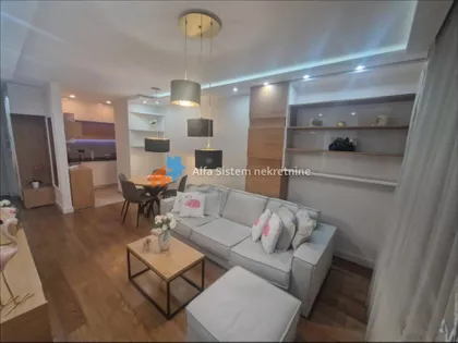 Južni Bulevar | 4zida.rs