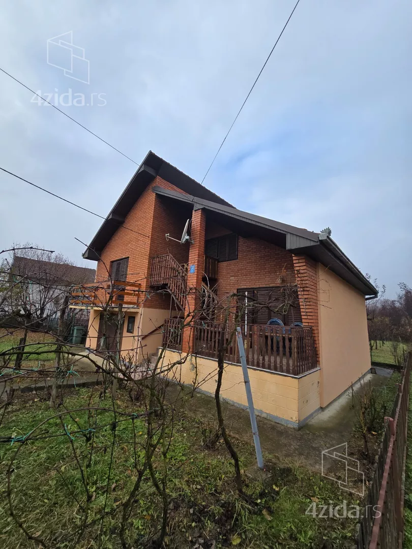 2-etažna kuća | 4zida