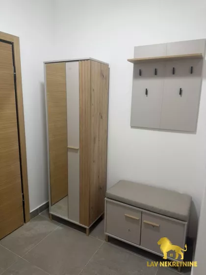 RUMENAČKI PUT | 4zida.rs