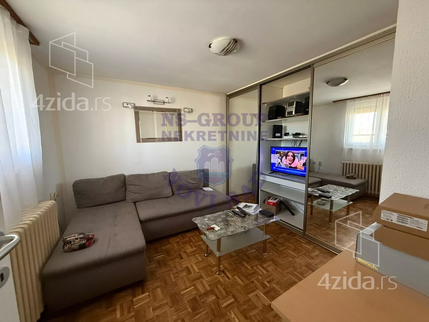 Jednoiposoban stan | 4zida