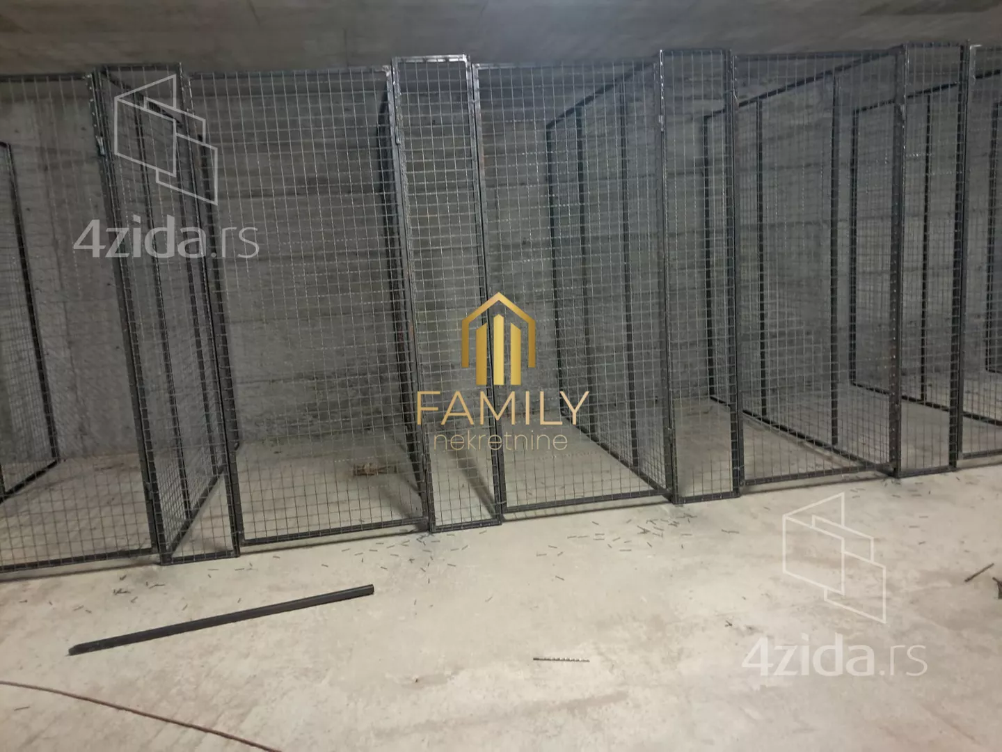 Troiposoban stan | 4zida