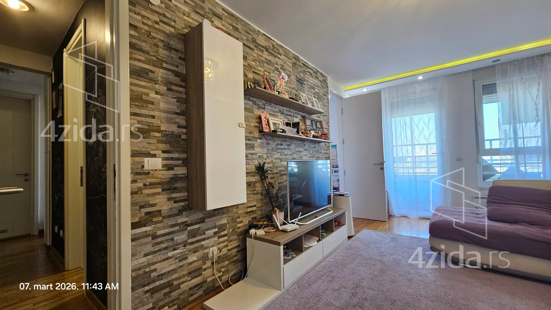 Troiposoban stan | 4zida