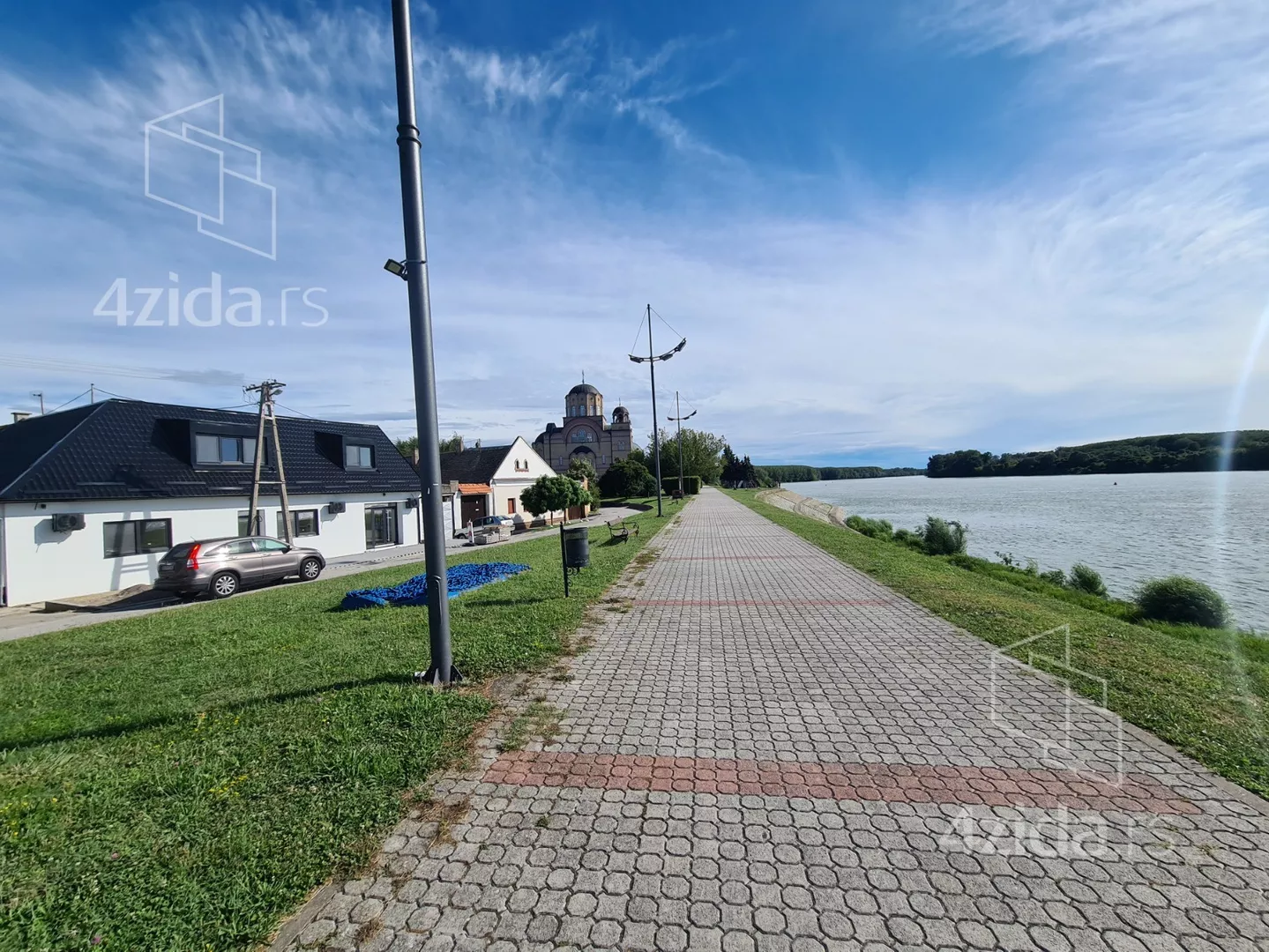 Turistički objekat | 4zida
