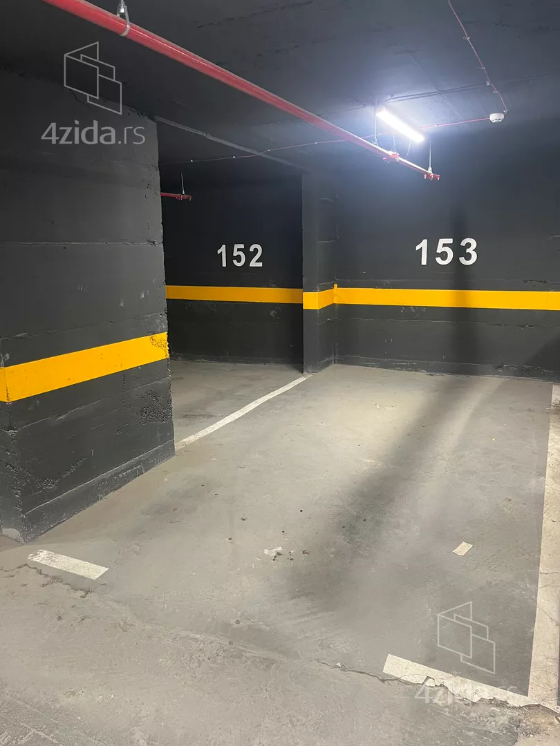 Garaža | 4zida