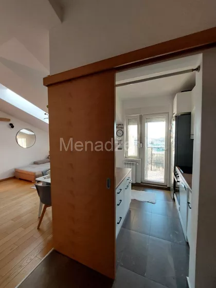 Šumadijska | 4zida.rs