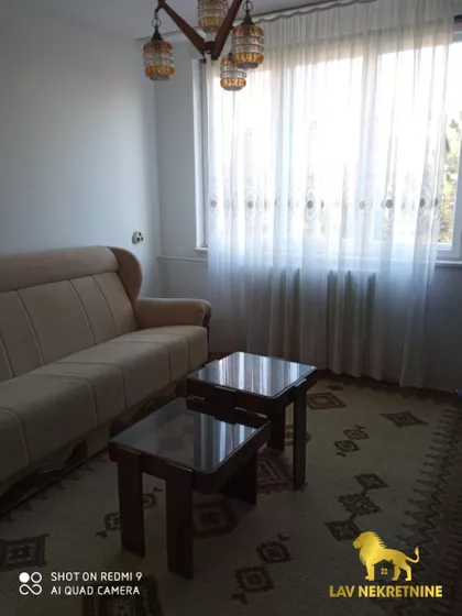 ĐULE MOLNARA | 4zida.rs