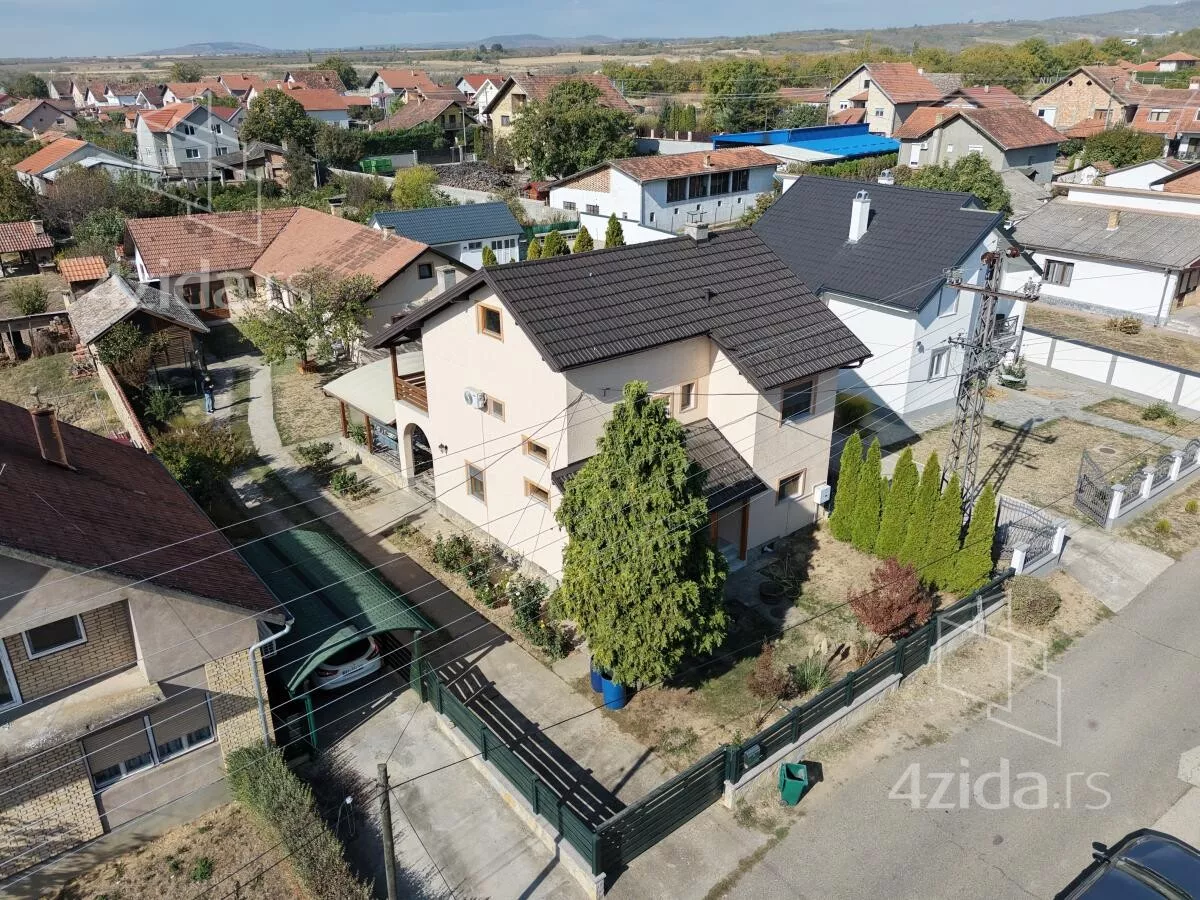 Kuća | 4zida