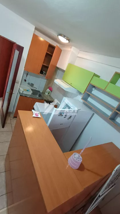 Pavla Papa | 4zida.rs