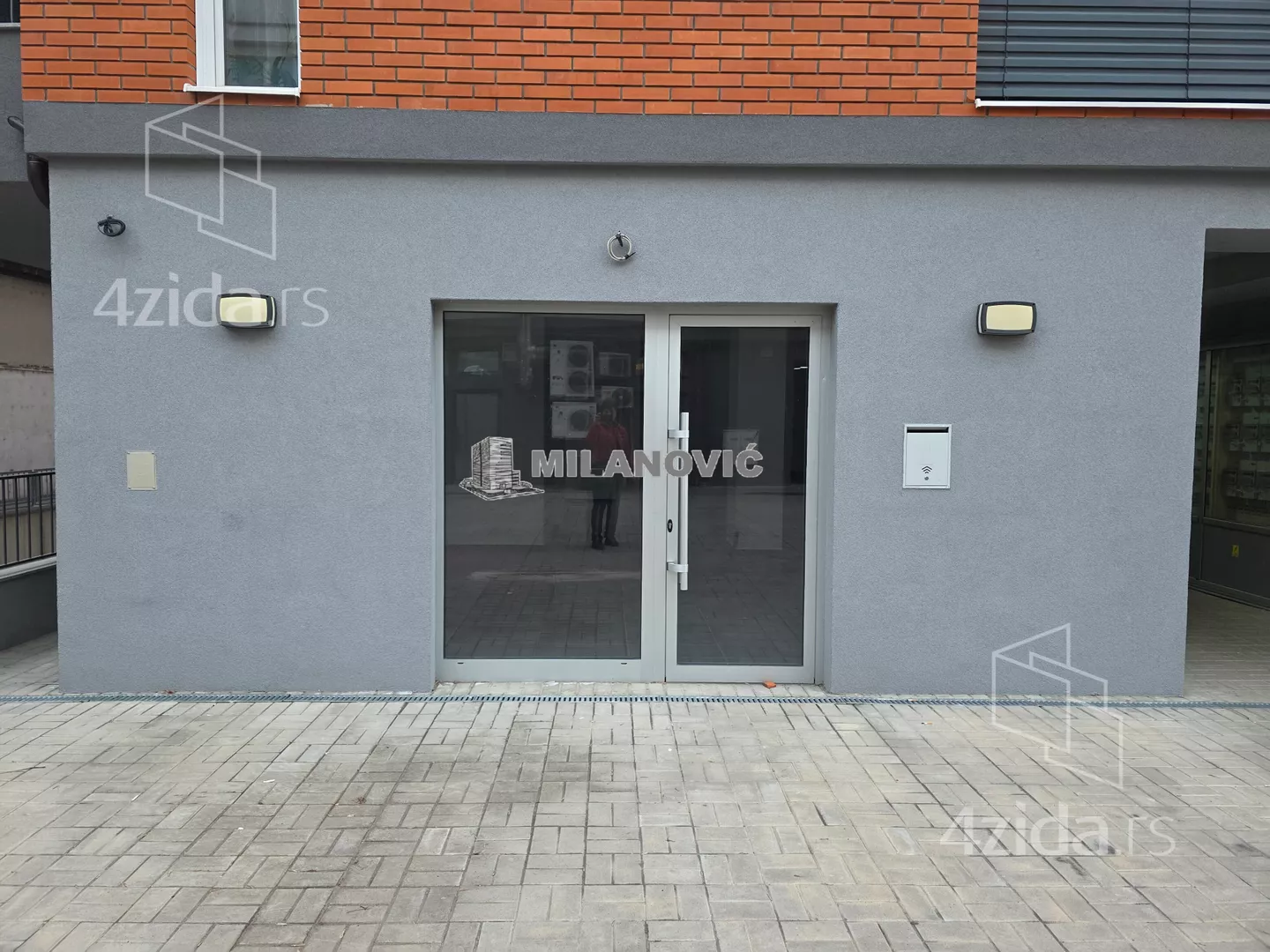 Poslovni prostor | 4zida