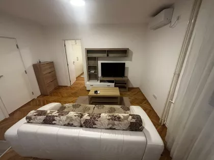 Admirala Vukovića | 4zida.rs