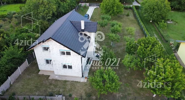 3-etažna kuća | 4zida