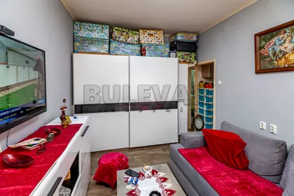 Svetosavska | 4zida.rs