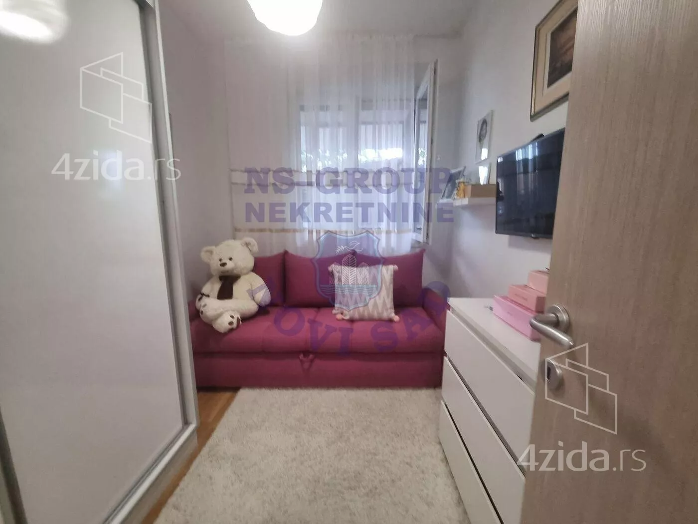 Jednoiposoban stan | 4zida