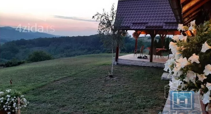 Kuća | 4zida