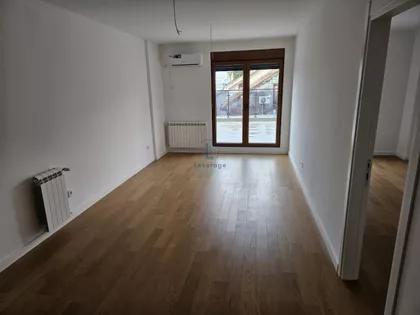 Slavujev Venac | 4zida.rs