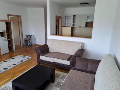 Radnički Bataljon | 4zida.rs